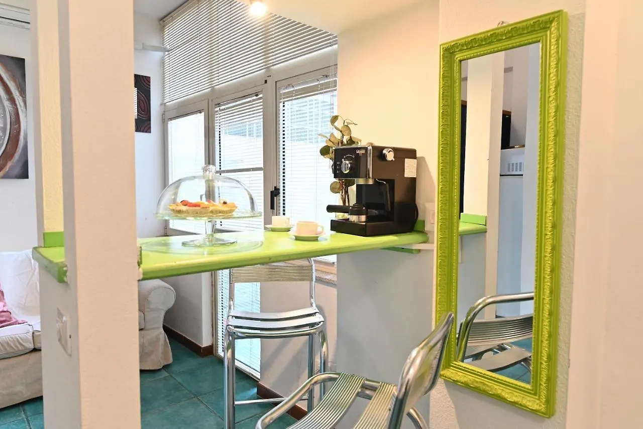 Izzhome City Love Cagliari Apartment
